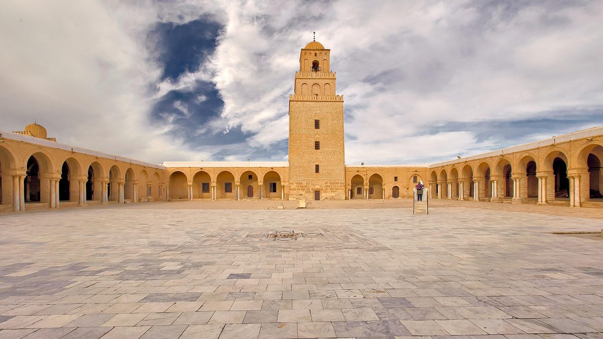 Kairouan : la ville sainte et sa Grande Mosquée – Guide complet